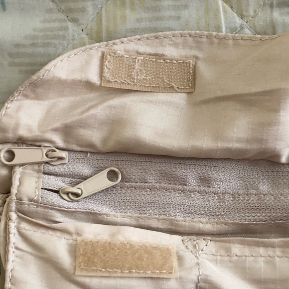 Travel Money Belt - Picture 4 of 10